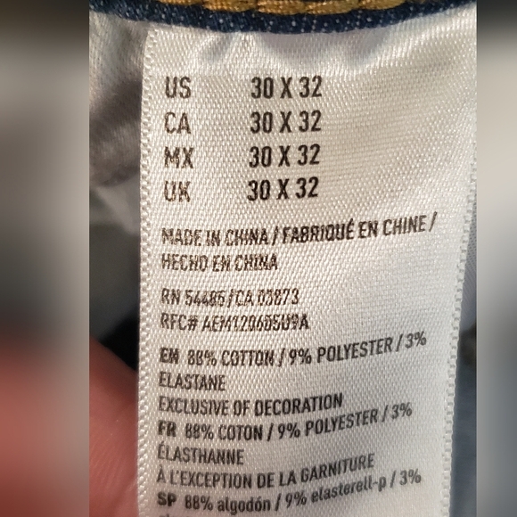 AEO Mens REAL Size 30 X 31  Extreme Flex Jeans Distressed Acid Wash - Picture 16 of 16